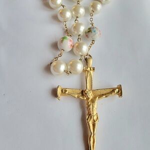Elegant Vintage Gold and Pearl Cross Rosary
